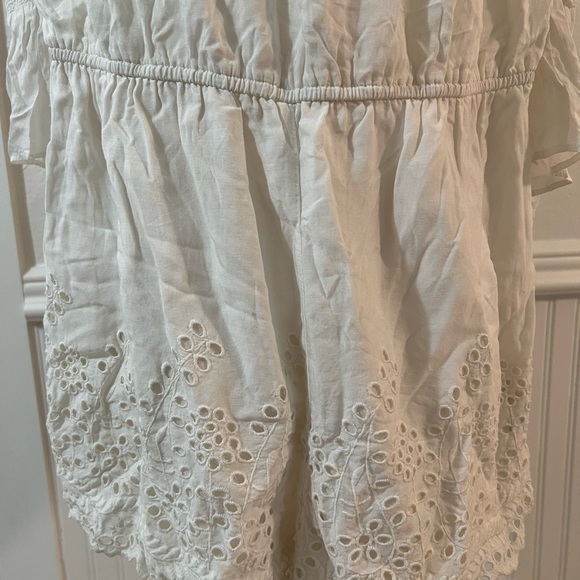 EUC American Eagle Outfitters Romper - Picture 3 of 8